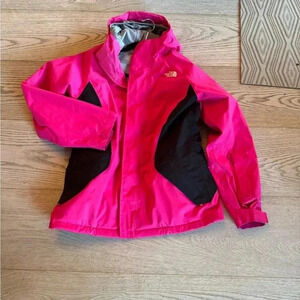 Girls The Northface Kira Triclimate NF0A34WP Jacket w/Liner! Size XL (18)